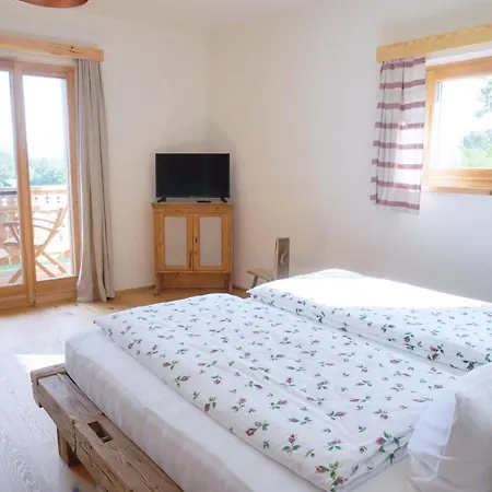 Bauernhof Gschmeidler * Sankt Johann im Saggautal