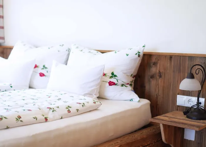 Farm stay Bauernhof Gschmeidler *