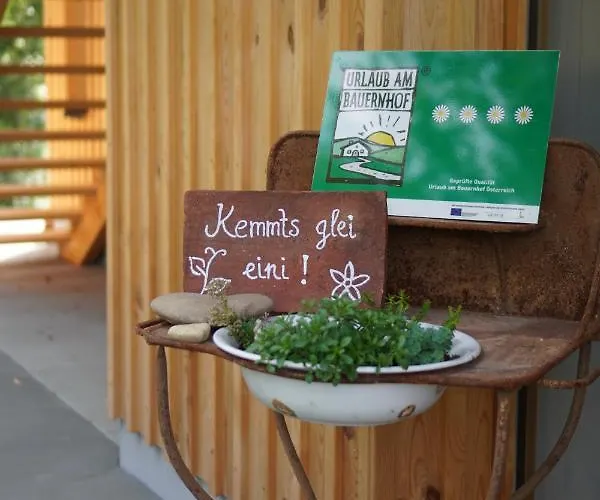 Bauernhof Gschmeidler Farm stay *